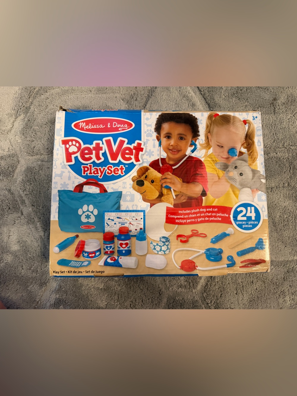 Melissa & Doug Examine and Treat Pet Vet Play Set